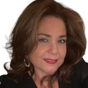 Meet your Posher, Mirtha